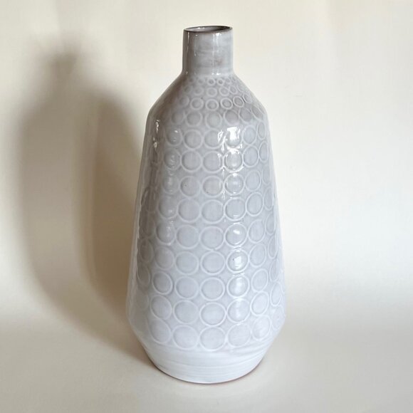 Crate & Barrel Tall White Dot Circle Small Neck Geometric Vase 13" - Picture 2 of 12